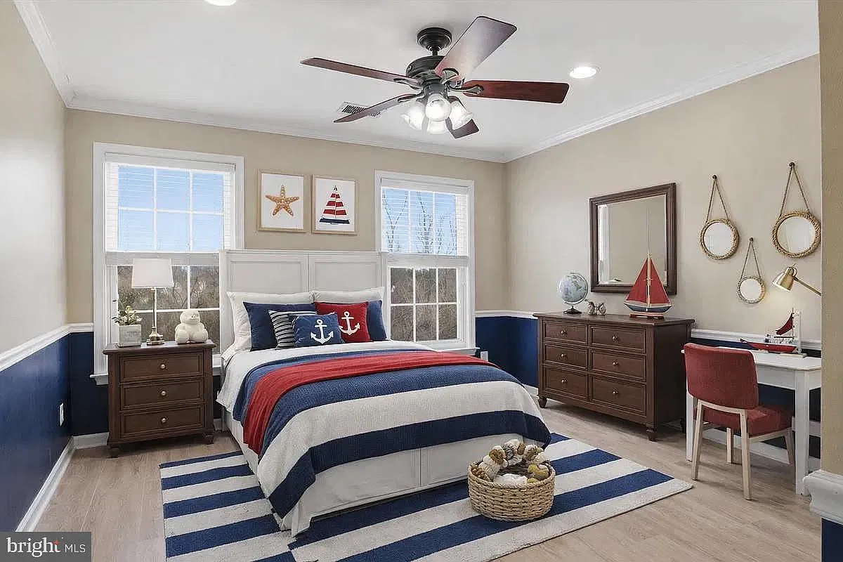 4 bed, 5.0 bath, 2984 sqft, $3,300 — Photo 2