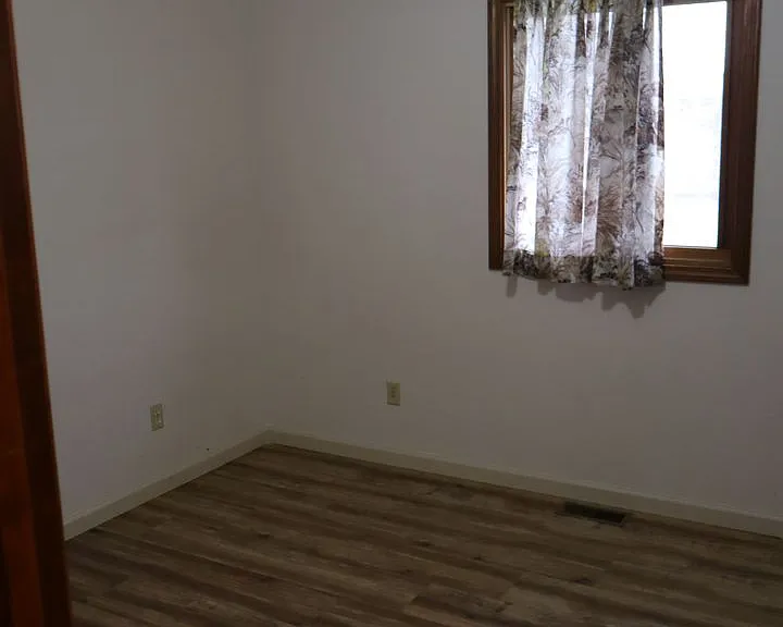 202 Arbour Dr — Photo 17