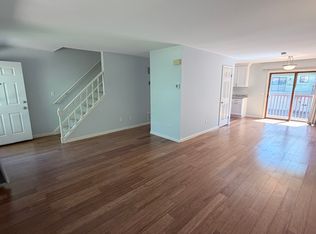 631 Churchill Dr, Newington, CT 06111