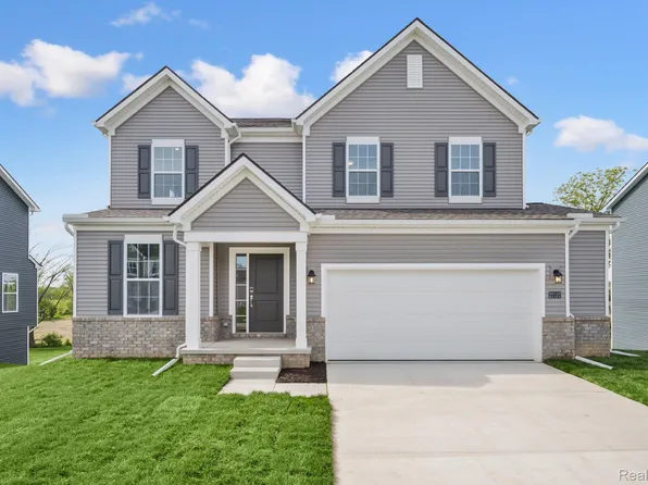 27137 Silo Dr, Saline, MI 48176