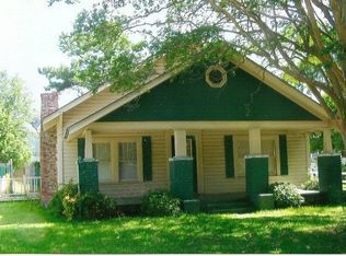 306 E Washington Ave, Nashville, GA 31639