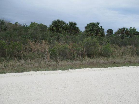3rd image of 19532 NW 256th St