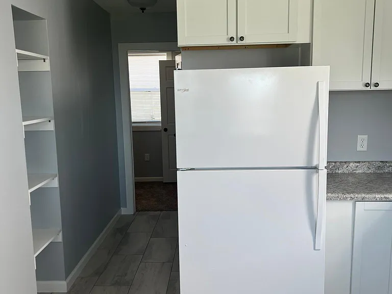 613 Pershing Ave #1 — Photo 9