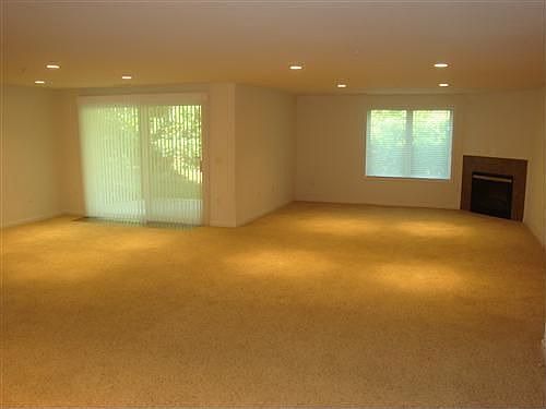4th image of 370 County Road Nn E Unit 4
