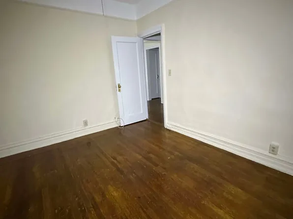 7311 4th Avenue image 1 of 4