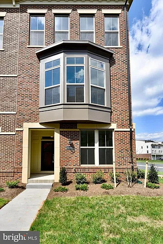 20686 Glenmont Ter Photo 1 20686 Glenmont Ter Photo 1