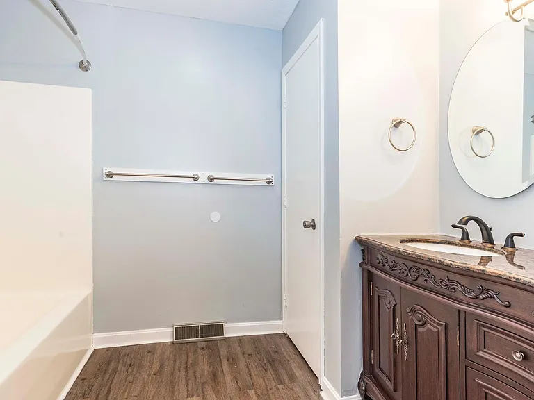 39 Staffordshire Commons Dr #39 — Photo 28