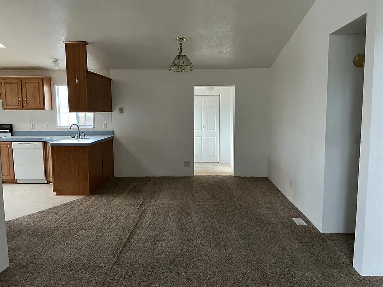 1335 Tumbleweed Dr — Photo 16