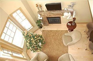 4th image of 11 Beachcliff Row Dr