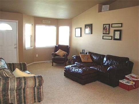 2nd image of 1010 Borah Ave W
