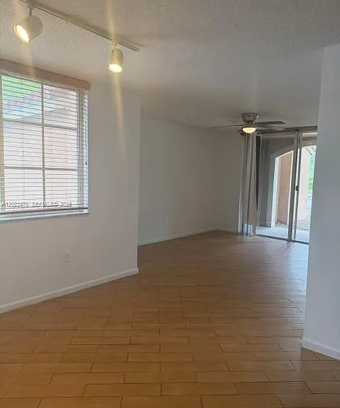 4840 N State Road 7 #6101 — Photo 9