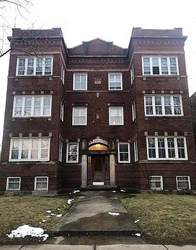1st image of 2542 N Mozart St #G
