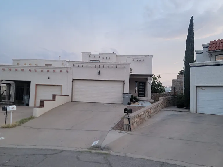 1507 Vanderbilt Dr #1507 — Photo 2