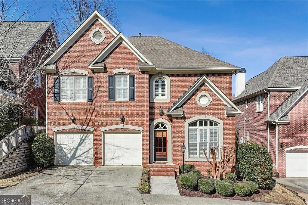 1200 Dunwoody Village Dr photo 1