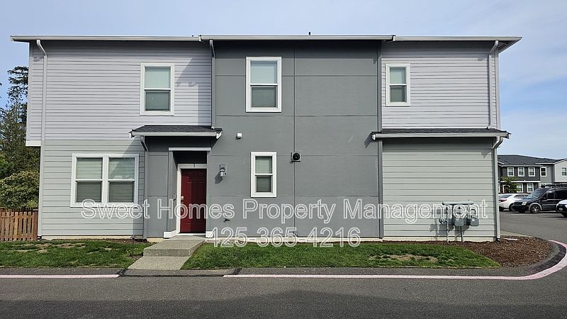 1st image of 13157 175th Ave E #U-1