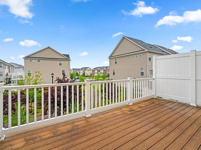 7732 Rearden Ct — Photo 18