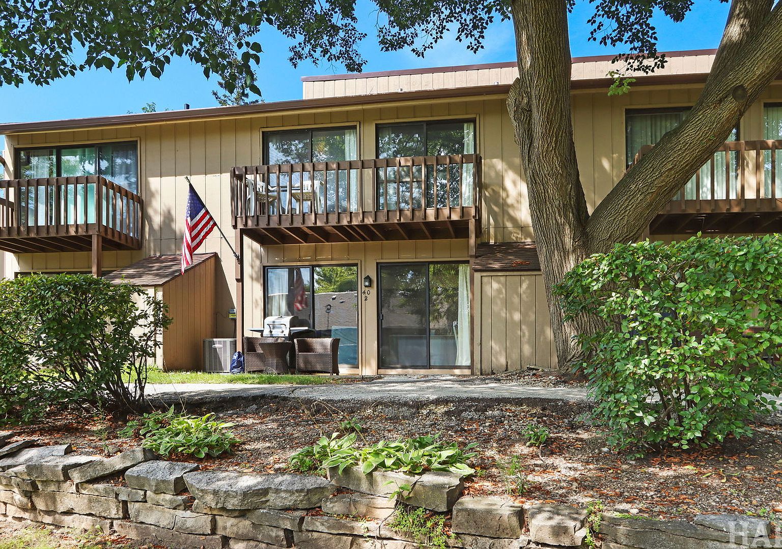 40 Bermuda Colony APT 2 — Fox Lake Country Club