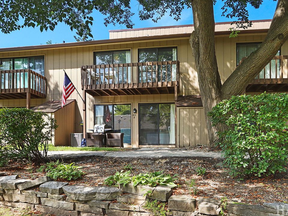 1st image of 40 Bermuda Colony APT 2