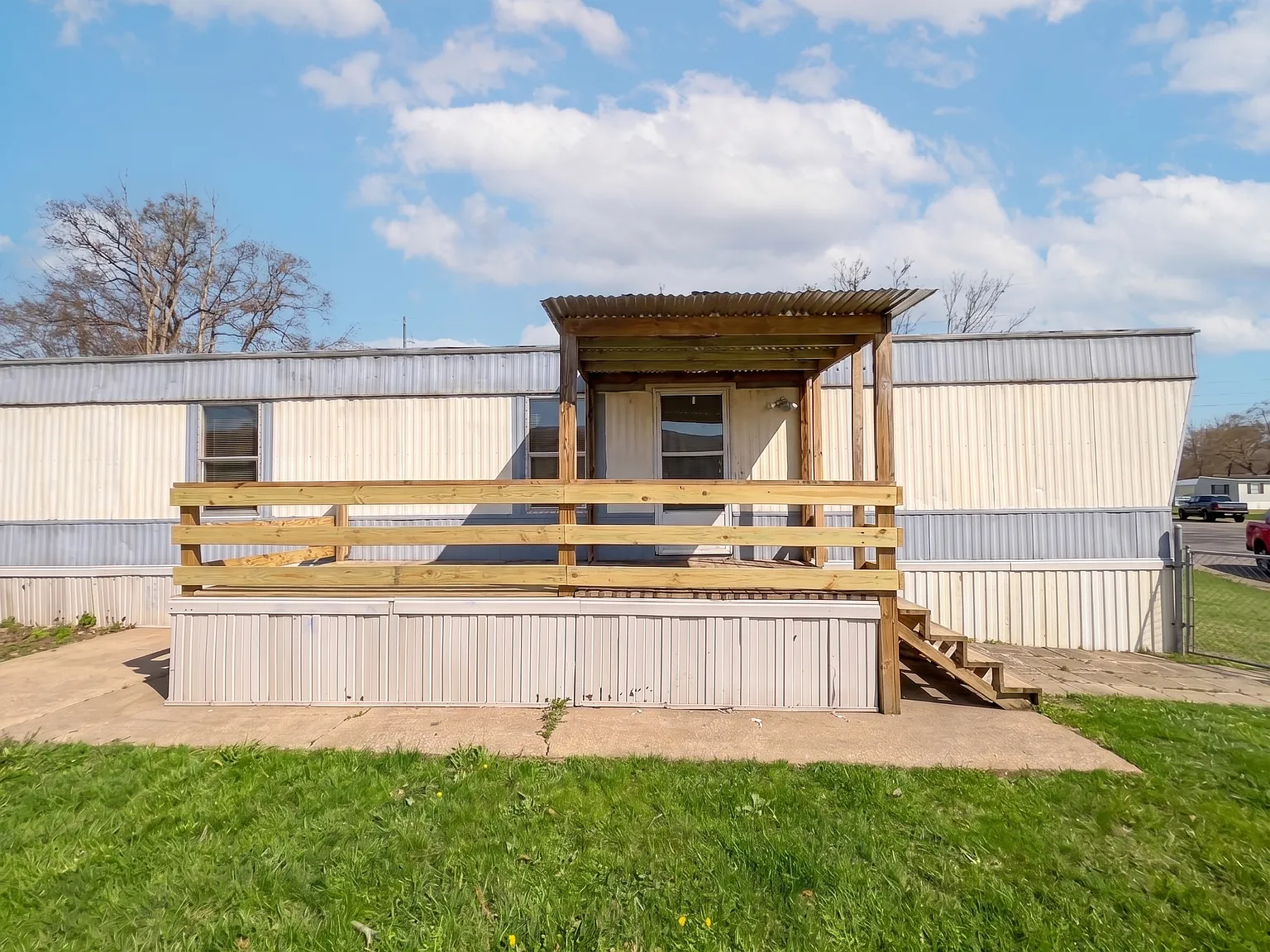 13 Wisteria Drive — Photo 2