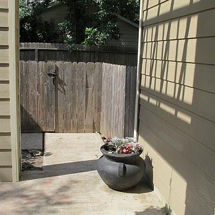 5th image of 21887 Silver Oak Ct