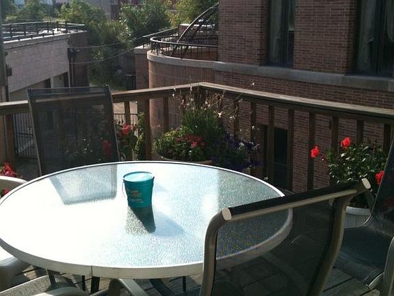 5th image of 1756 N Hoyne Ave #2