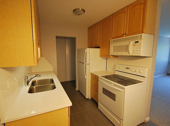 5th image of 810 E Shady Way APT 305
