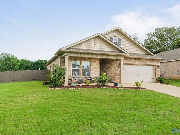2nd image of 129 Branton Ct
