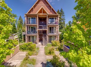 2101 SE Ellis St APT D, Portland, OR 97202