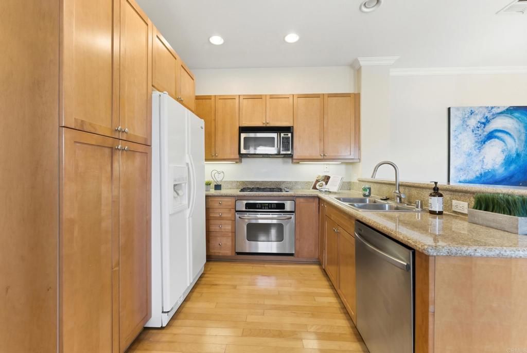 12615 Elisa Ln Unit 166, San Diego, CA - View 6