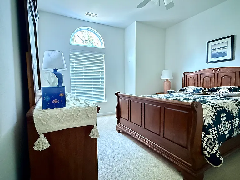 7401 Hermitage Ln — Photo 24
