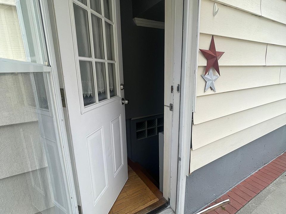 1st image of 34 Clement Ave #Ll