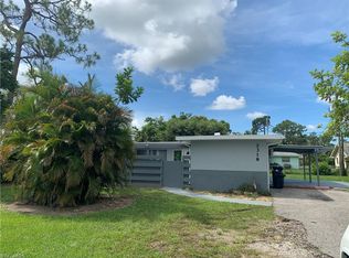 2318 Crystal Dr, Fort Myers, FL 33907