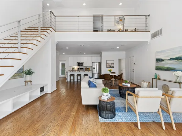 3103 Hedgerow Dr, Dallas, TX 75235