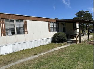 670 Sim Dawson Rd, New Bern, NC 28562