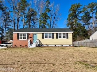 725 Barn St, Jacksonville, NC 28540