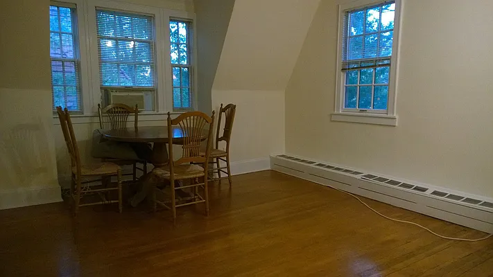 Rented by Metro Garden Realty NYC | media 60