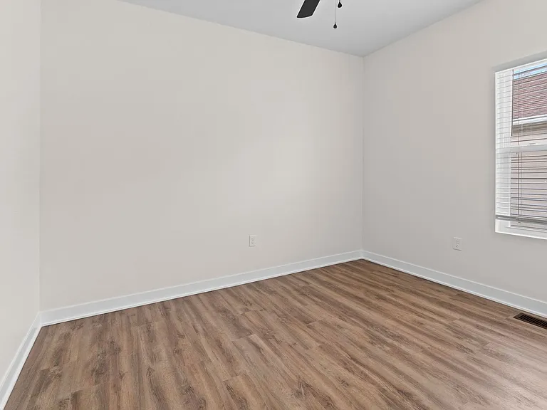 4448 N Evanston Ave #B — Photo 11