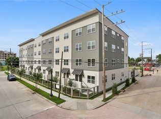 2100 Saint Thomas St APT 301, New Orleans, LA 70130
