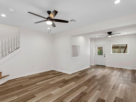 3rd image of 1903 Hodges St