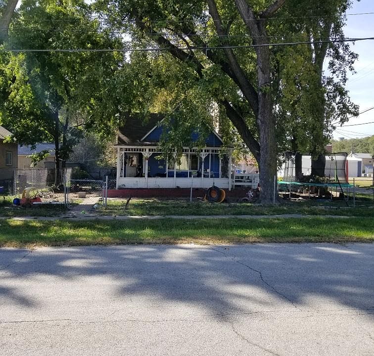 Nice sized yard