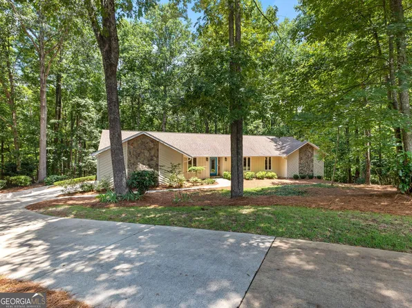 1024 Walt Banks Rd, Peachtree City, GA 30269