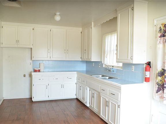 5th image of 4139 Saint George Pl
