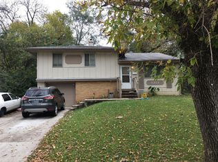 5353 N Palmer Ave, Kansas City, MO 64119