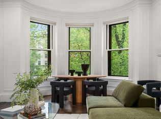 389 Commonwealth Ave #3, Boston, MA 02115