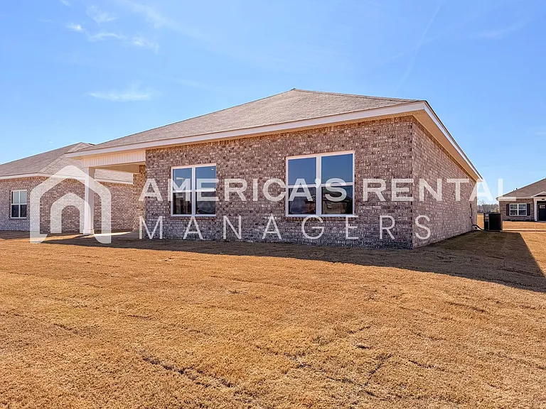171 Keller Dr — Photo 46