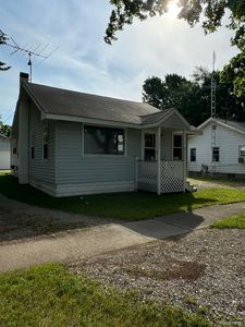 4720 5th St, Columbiaville, MI, 48421