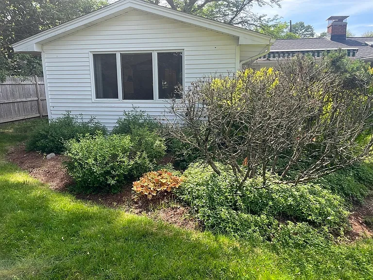 15 Leonard Rd — Photo 25