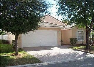5th image of 4918 SW 32nd Way