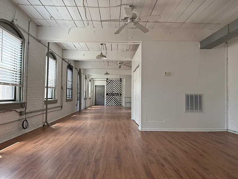 1011 Cherry St #4F — Photo 7