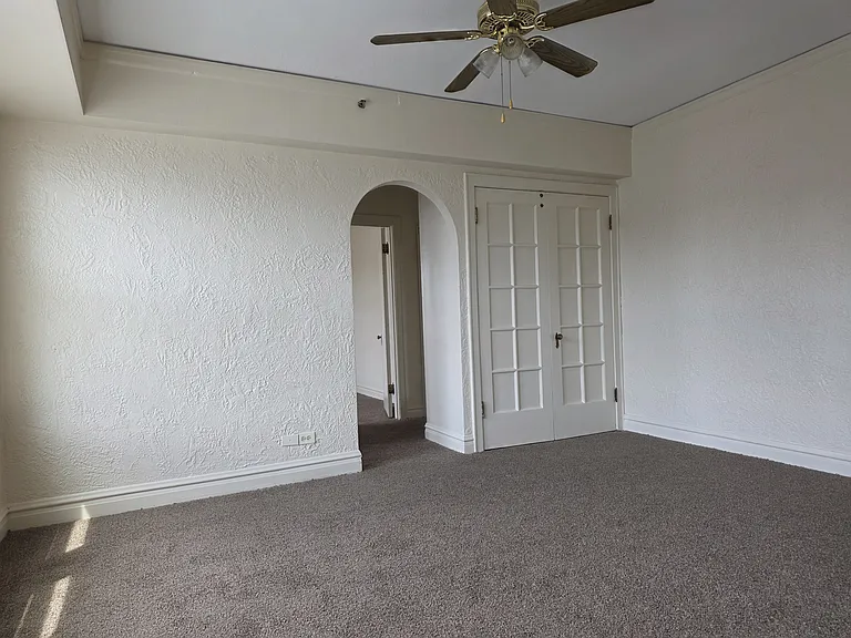 126 N Genesee St #308 — Photo 2